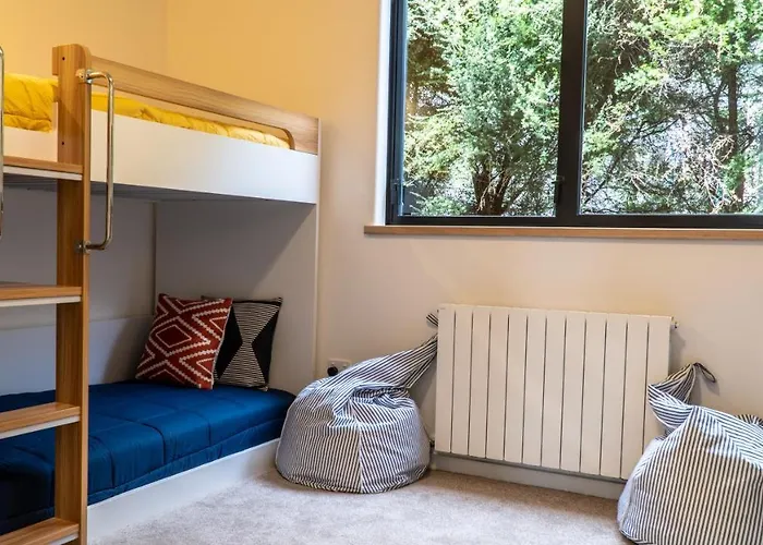 度假居 Farrant Drive - Sleeps 8 - & Mountain Views - Modern & Stylish